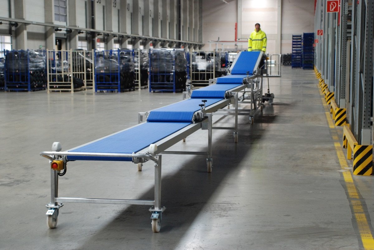 Five-table configuration